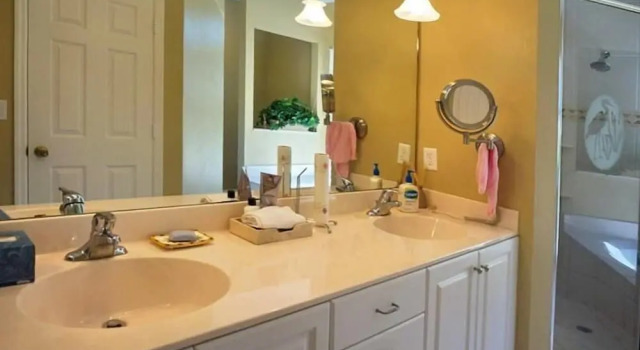 Коттедж Luxury SHEF2024 4 Bedroom Holiday Home by Marco Naples Vacation Homes