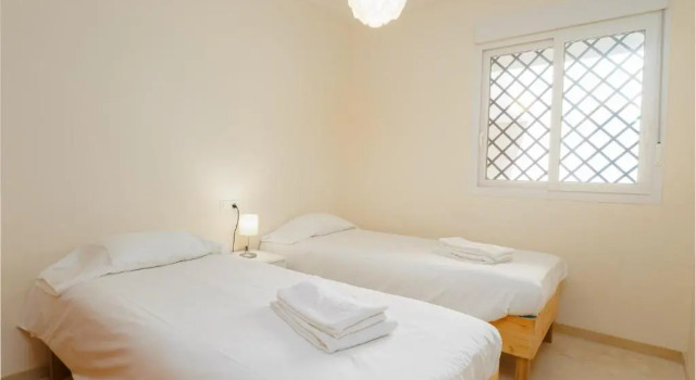 5004-Amazing 2 bedrooms with terrace sea view