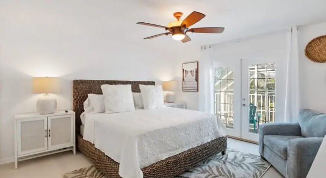 Bring Your Boat Heated Pool spa Dock Beach, Buchen Sie Resort SPA-Hotels in Palm Coast, SPA
