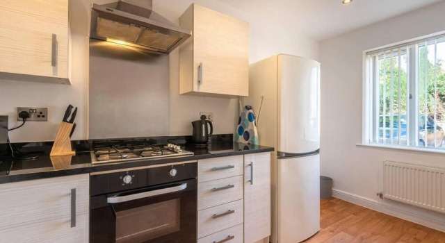 Stunning 3-bed House in Derby, Забронировать Отель Дерби Дербишир