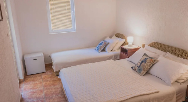 Трёхместный семейный номер Standard Apartments Venera