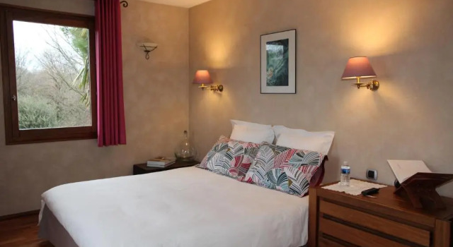 Le Vallon de Saint André, Prenota Bed & breakfast Hotel a Alvernia con parcheggio, Parcheggio
