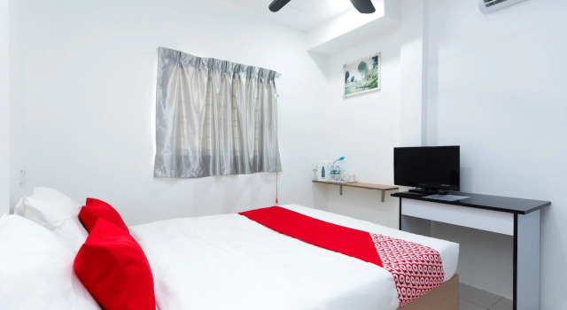 Номер Standard OYO 44011 Weng Bee Guest House