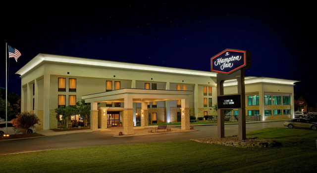 Hampton Inn Sevierville, Забронировать Отель Севьервилл Great Smoky Mountains National Park