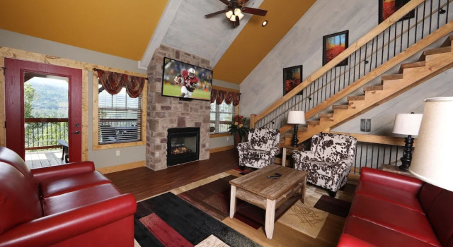 Above It All - Four Bedroom Cabin, Забронировать Отель Бизнес-отели Гатлинберг, 4* 5*