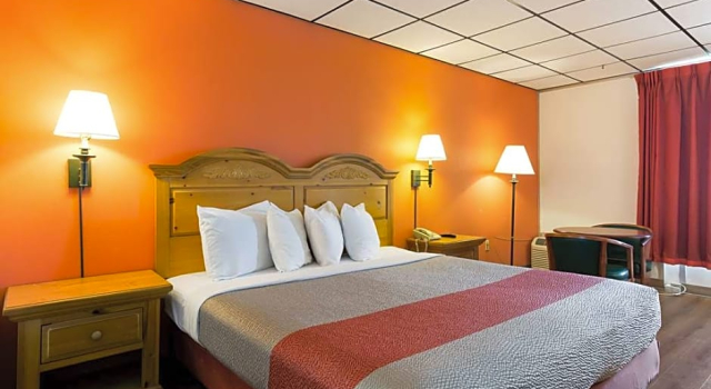 Двухместный номер Standard Motel 6-Clarksville, TN