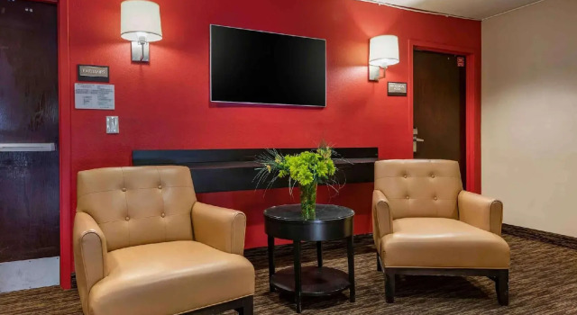 Extended Stay America Suites - Jacksonville - Riverwalk - Convention Center, Забронировать Отель Джэксонвилл штат Флорида, рядом с Театр Флориды