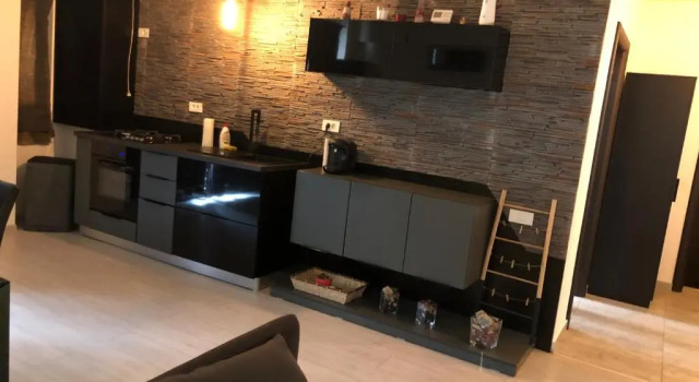 The Unique Apartment III, Rezerwuj Apartament Hotele w Chiajna z basenem, Basen