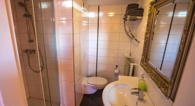 Люкс Standard FewoZauber "Pension am Dom", Historische Apartments, Superzentral, 7min zum Schloss