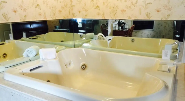 Двухместный номер Luxury с 2 комнатами Afton House Inn