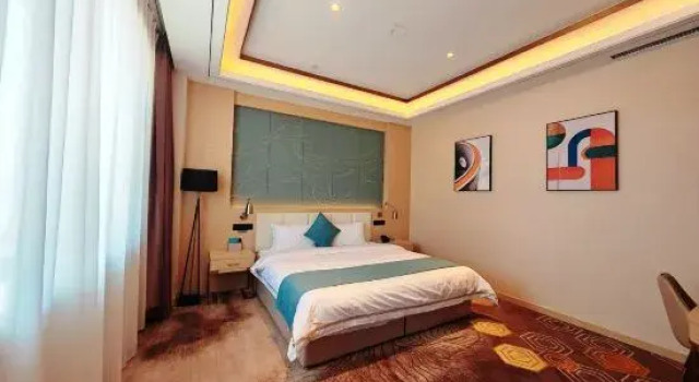 Люкс Business Xinzun Boutique Hotel (Datong High-speed Railway Station Fangte Branch)