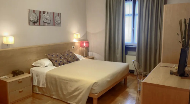 Habitación cuádruple Superior Hotel La Fertè
