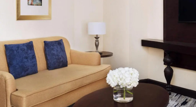 Двухместный полулюкс Crowne Plaza Riyadh Al Waha by IHG