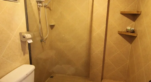 Двухместный номер Deluxe с балконом Phumanee Lahu Home Hotel