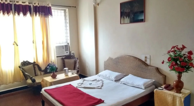 Hotel Shraddha, Rezerwuj Hotel Hotele w Mapusa ze śniadaniem, Śniadanie