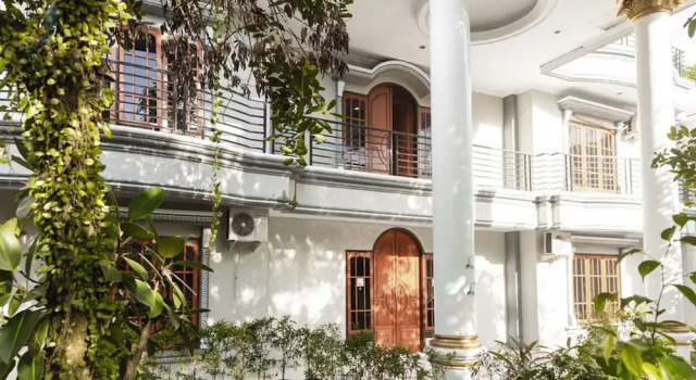 RedDoorz Plus near Transmart Kairagi Dua Manado, Rezervați Hotel Hoteluri în Sulawesi cu parcare, Parcare
