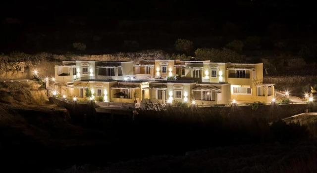 Elaia Villas