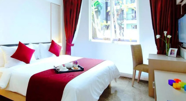 Полулюкс с видом на бассейн Bali Kuta Resort