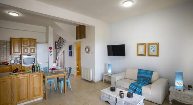 Willa Beachfront Villa Meneou 5