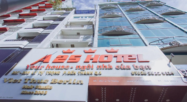 A25 Hotel - 307 Lý Tự Trọng, Забронировать Отель Отели Хошимина с парковкой, рядом с Golden Dragon Water Puppet Theatre, Парковка