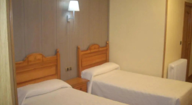 Двухместный номер Standard Hotel Corona de Castilla