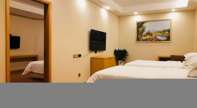 Люкс Vienna Hotel Jiangxi Jingdezhen Taoxichuan