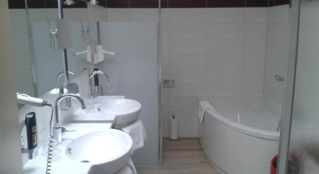 Четырёхместный номер Comfort Hotel Alt-Connewitz