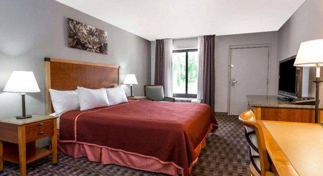 Двухместный номер Standard Howard Johnson Scottsdale