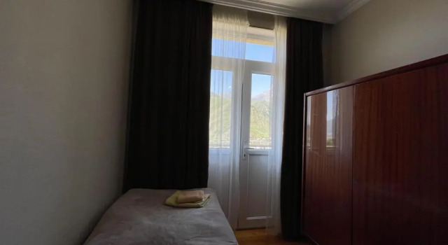 Трёхместный номер Standard с балконом Family Hotel 7 Sisters