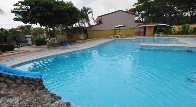 Villa Cocos 36, Забронировать Вилла Виллы Хако, рядом с Пляж Хако, Вилла
