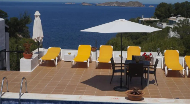 Hostal Cala Moli, Book Hostel Hotels in Ibiza with a Pool, Swimming Pool
