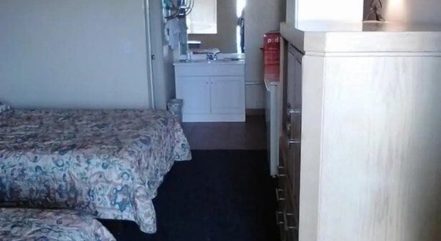 Четырёхместный номер Standard Royal Inn