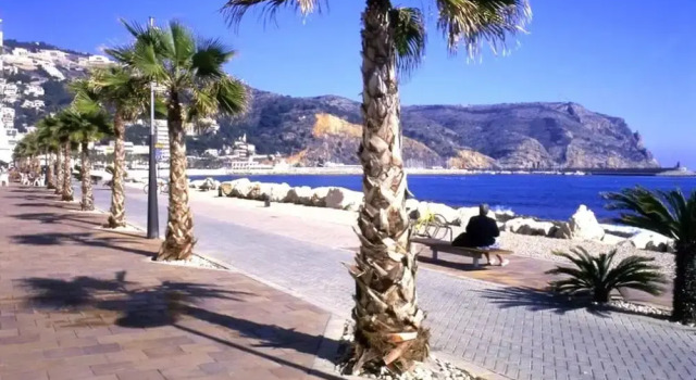 Апартаменты Golden in Javea With 3 Bedrooms and 2 Bathrooms