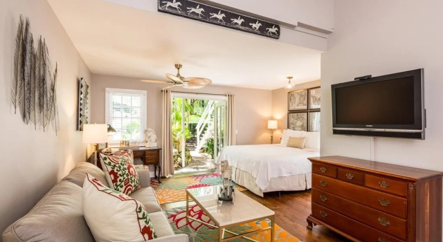 Old Town Manor, Забронировать Отель Отели Downtown Key West 3 звезды, рядом с City Zoo Gallery, 3*