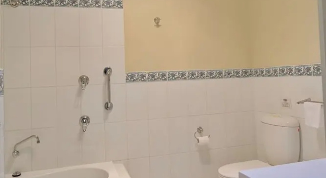 Номер Comfort с балконом Tranquilles Bed & Breakfast