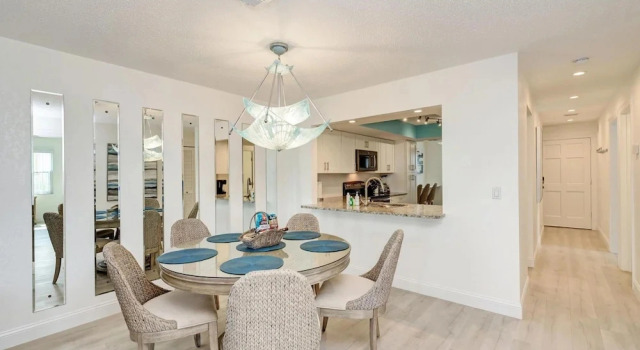 Коттедж Anna Maria Island Absolute Anna Maria-private Beach Access-heated Pool-wi-fi