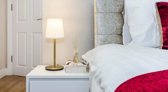 Апартаменты South Woodford 2 Bed En-Suite House