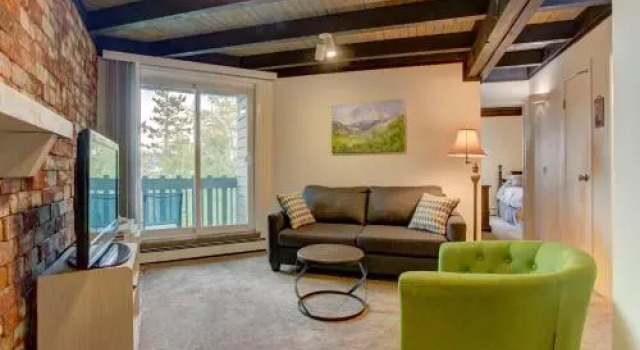 A203 Treehouse 2 Bedroom Condo by Redawning, Book Feriehus Villaer i Vail Ski, Villa