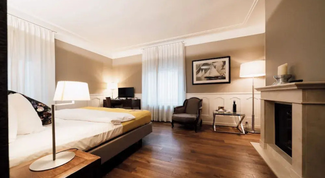 Апартаменты Blue City Boutique Hotel