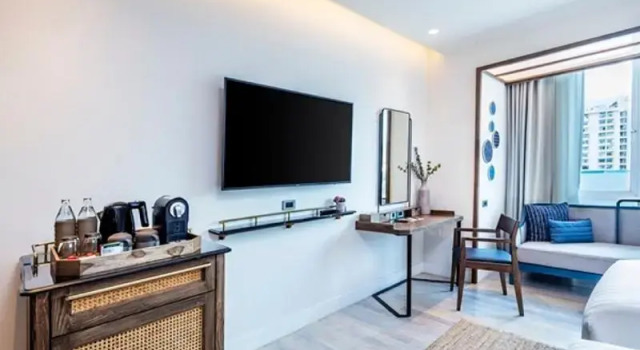 Двухместный номер Stylistic с видом на бассейн SYN Boutique Hotel