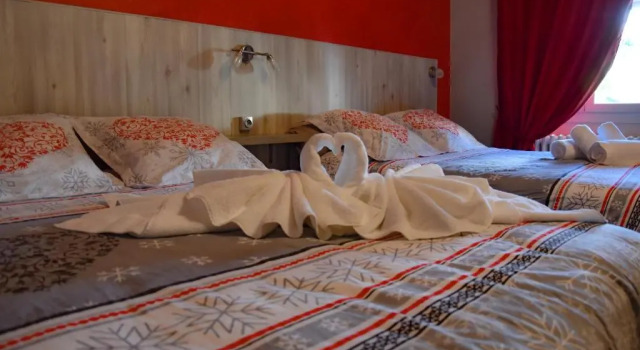 Четырёхместный номер Standard Hotel des Remparts