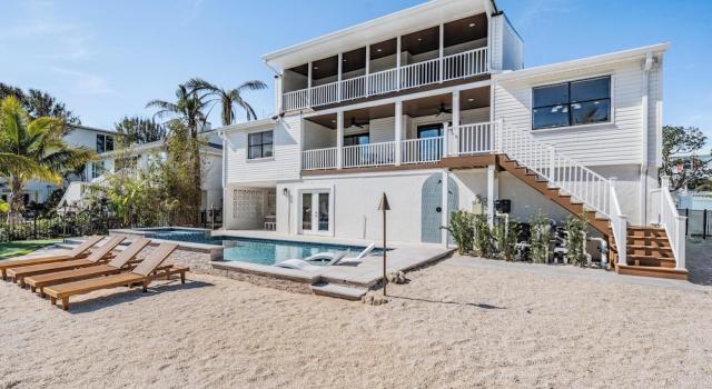 519 Loquat Drive
