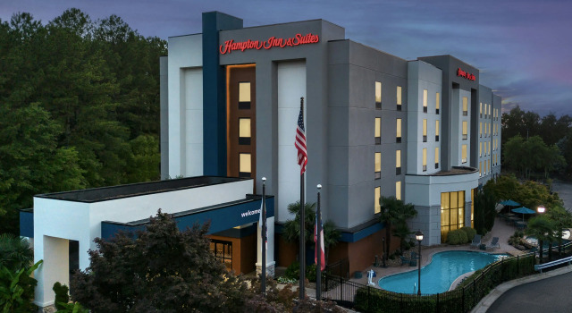 Hampton Inn & Suites ATL-Six Flags