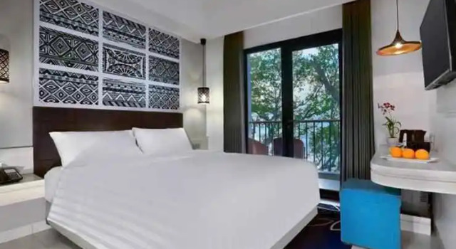 Aston Anyer Beach Hotel, Réserver Hôtel Hôtels à Cinangka avec piscine, Piscine