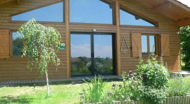 La Haut Sur La Montagne, Prenota Locanda Mini-hotel a Alvernia, Locanda