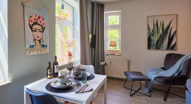 CITY-Apartment in TOP-Lage, WLAN, NETFLIX, Boxspringbett, Забронировать Апартаменты/квартира Бад-Эйнхаузен Teutoburg Forest, рядом с Mühlenkreiskliniken AöR