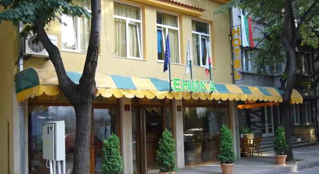 Enika
