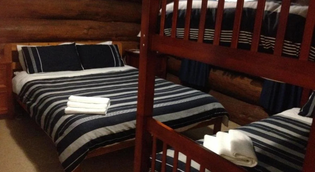 Canobolas Mountain Cabins, Book Hotel Canobolas New South Wales