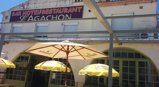 Hotel Restaurant l'Agachon, Varaa Hotelli Arles 