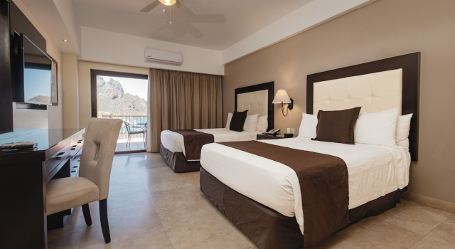 Двухместный номер Deluxe с балконом Marinaterra Hotel & Spa
